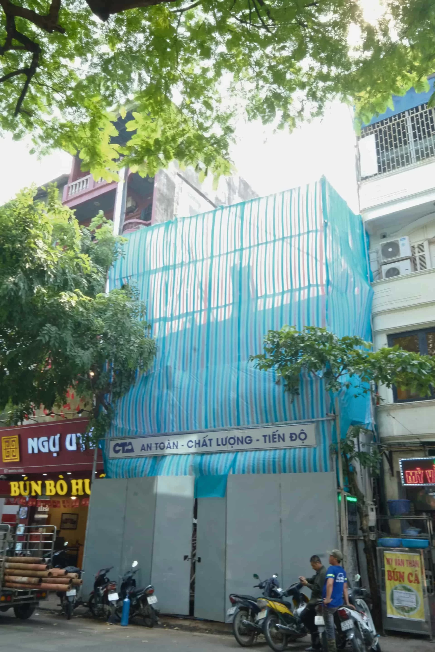 Nhà Phố Nguyên Hồng