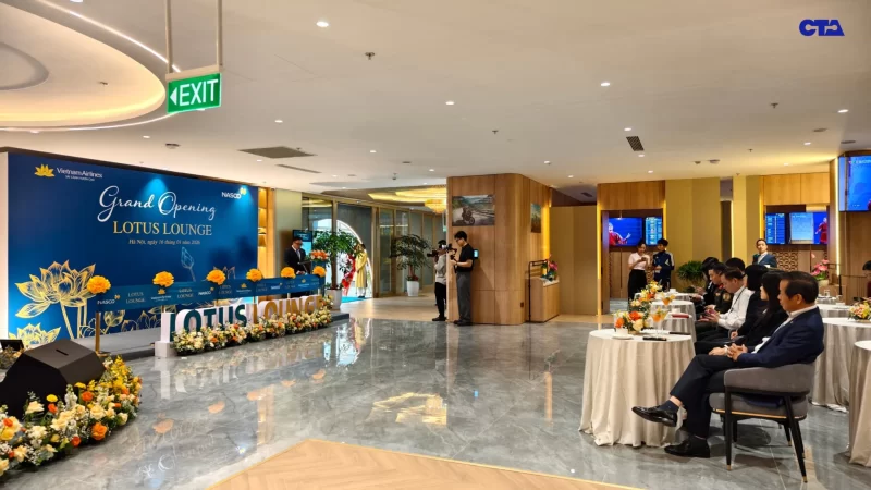 CTA Việt Nam Bàn Giao Và Tham Dự Lễ Khai Trương Phòng Khách Bông Sen Tại Nhà Ga Quốc Tế T2